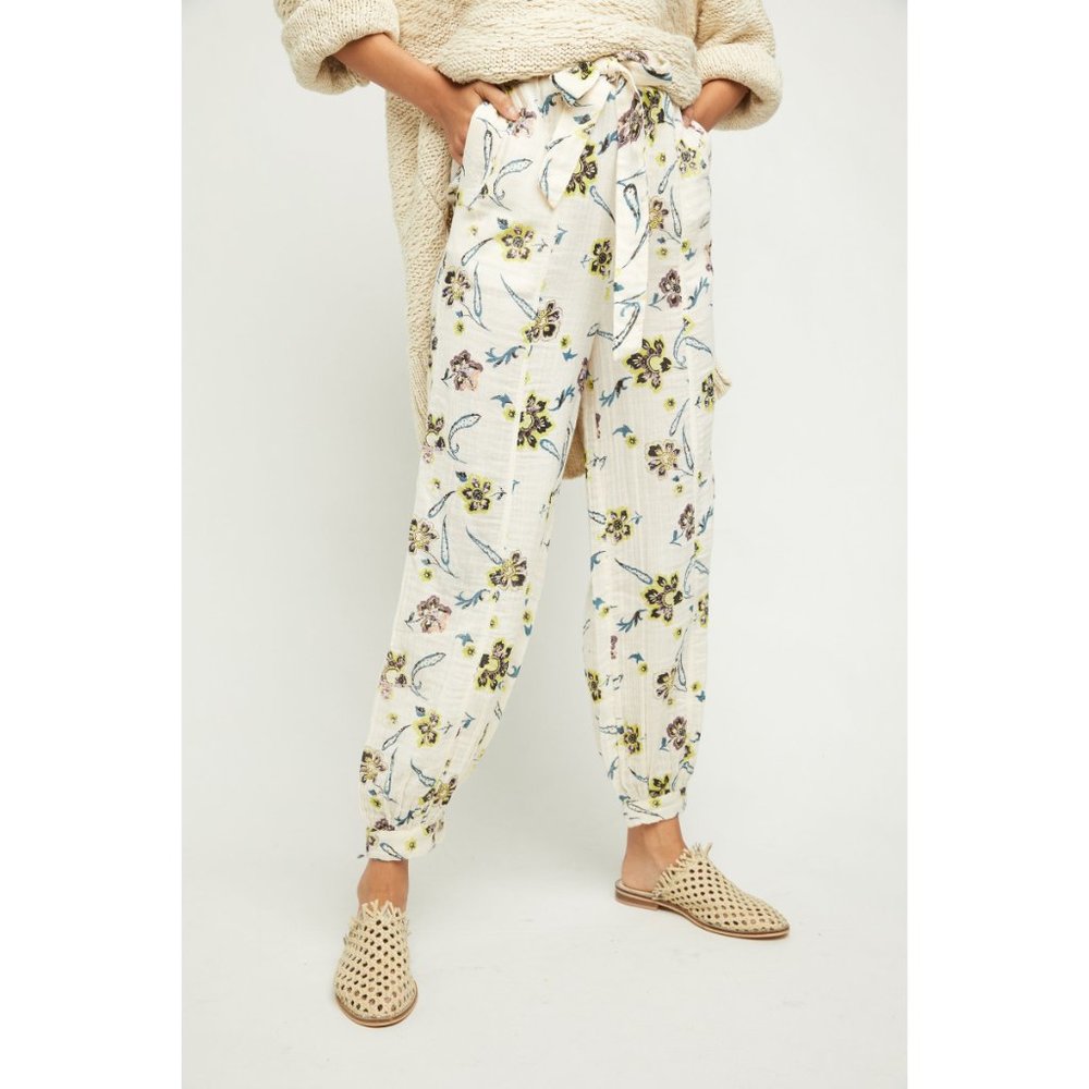 NWT Free People In The Midnight Hour Pants / Light